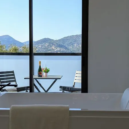 Olive Grove Retreat La Trinité