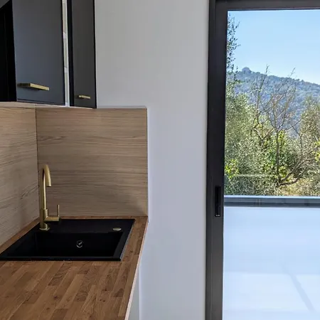Olive Grove Retreat *