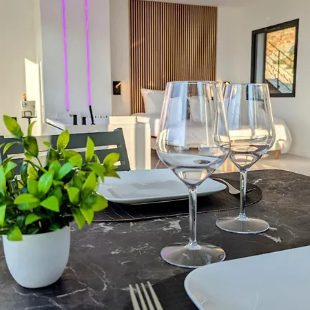 Apartment Olive Grove Retreat